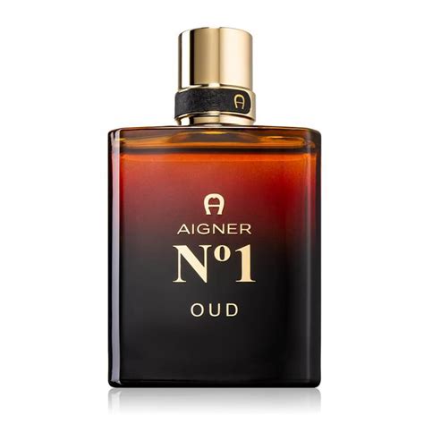 etienne aigner no 1 oud.